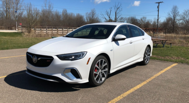 2022 Buick Regal Exterior