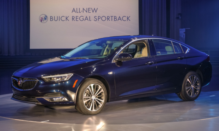 2022 Buick Regal Sportback Exterior