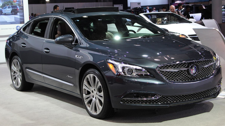 New 2023 Buick Lacrosse Exterior