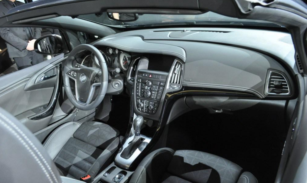 New Buick Cascada 2023 Interior