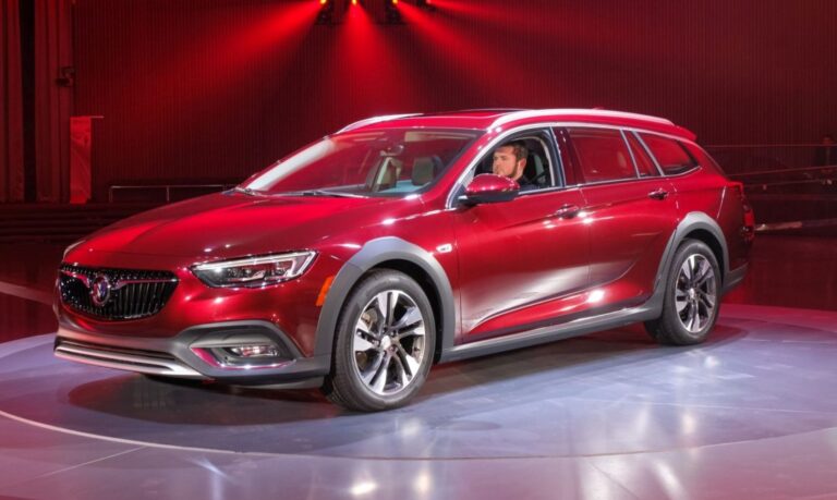 2025 Buick Regal TourX Redesign